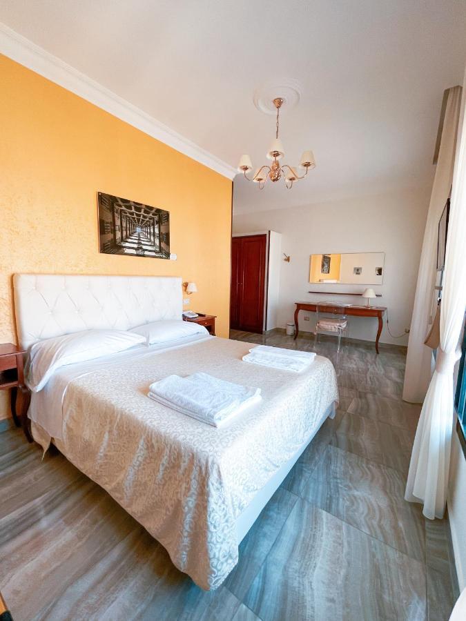 Neapolitantrips Hotel المظهر الخارجي الصورة