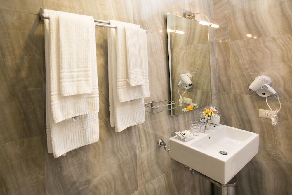 Neapolitantrips Hotel المظهر الخارجي الصورة
